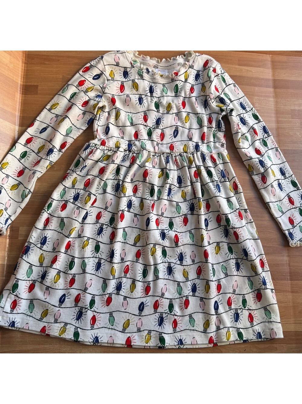 Hanna Andersson  Christmas light long sleeve Christmas dress cotton size 8